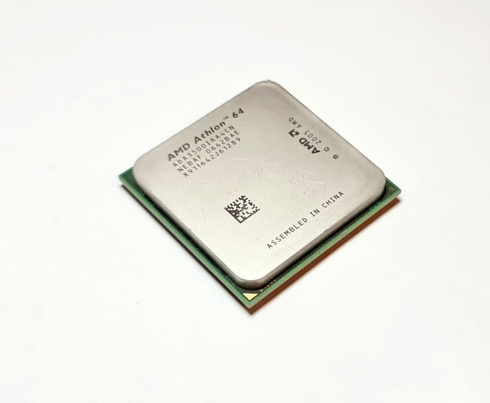 PROC DESK AMD AM2 ATHLON 64 LE-1640 2.7GHZ (SOMENTE P/ MONTAGEM) OEM